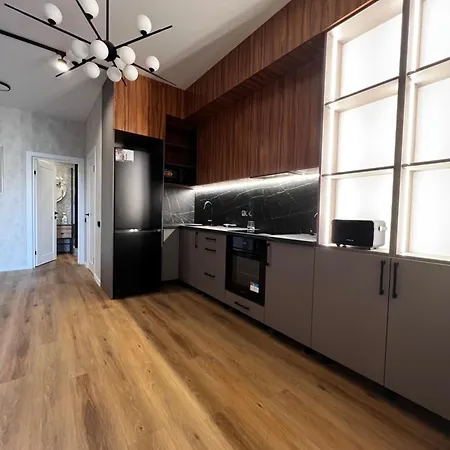 современная 2 комнатная в аркадии ! Apartment